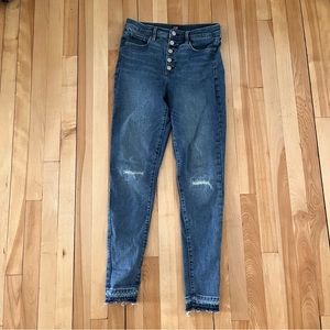 Gap 8/29 Tall high rise button up favourite Jegging